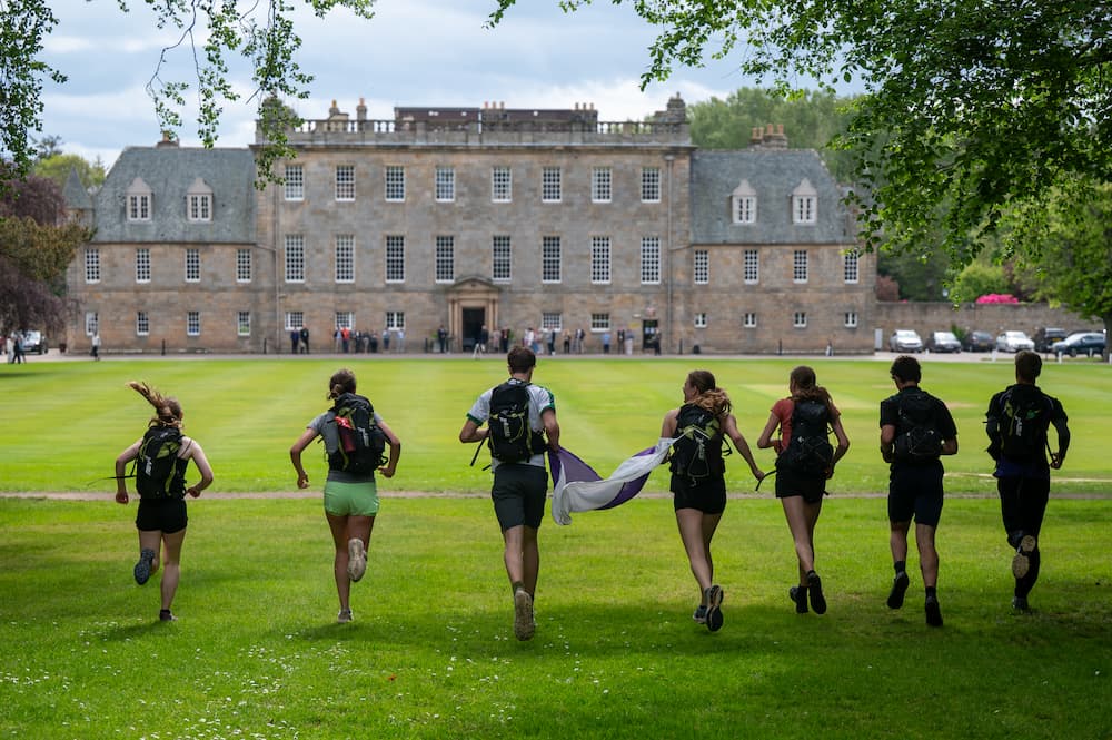 Teenage adventurers complete epic 100km Highland challenge in just 19 hours 
